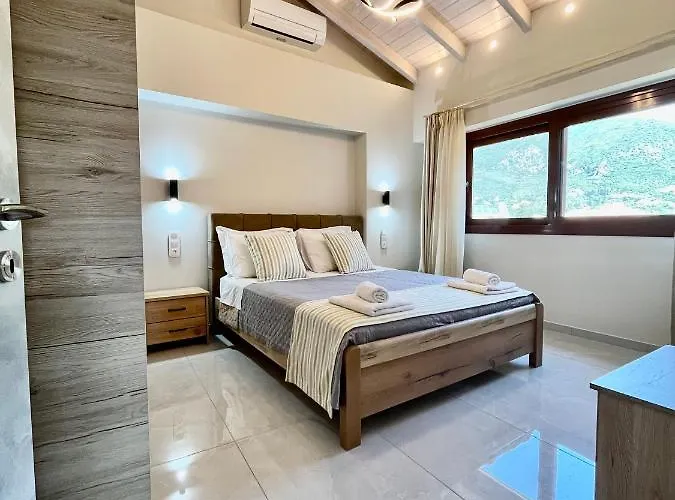 Emily * Nydri (Lefkada)